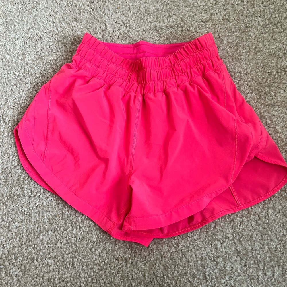 Lululemon Track That High Rise 3”